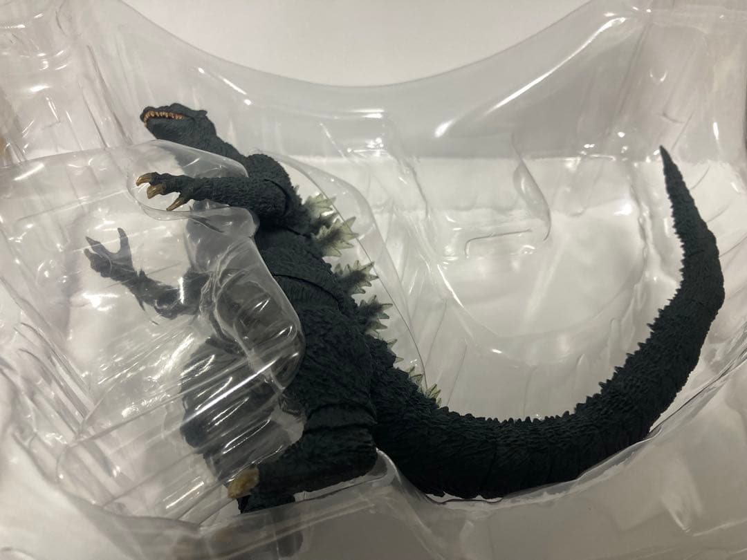 s.h.monsterarts ゴジラ2004 再販版 展示品