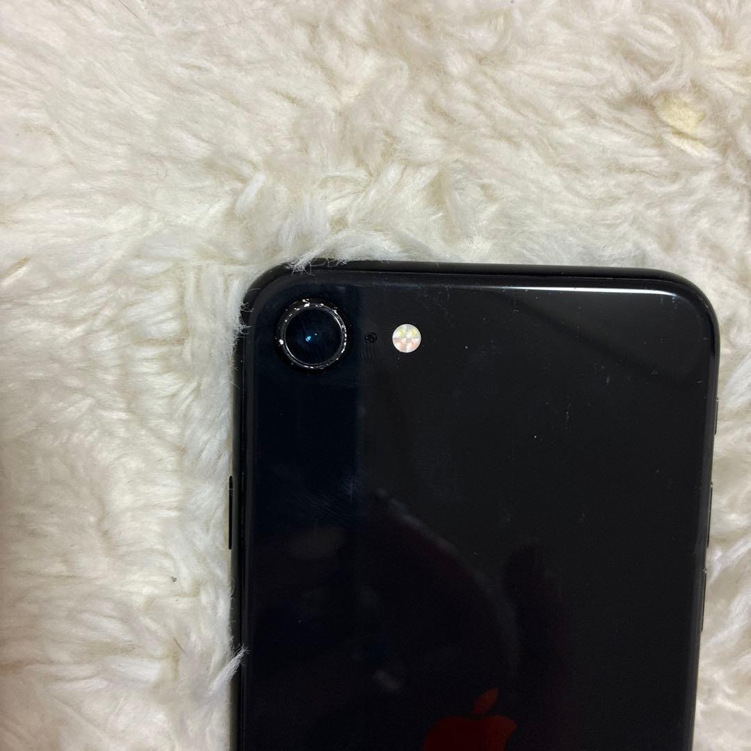 Apple iPhone SE2ブラック 本体