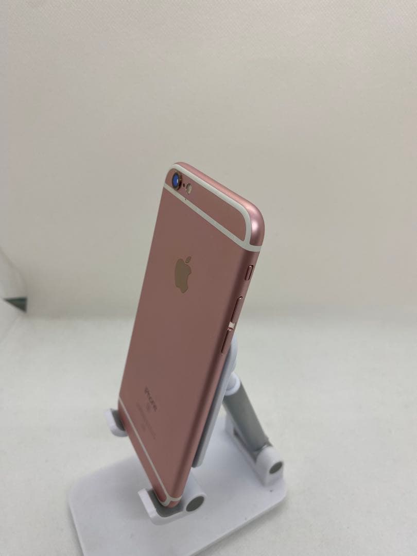 iPhone 6s 64GB SIMフリー　47217