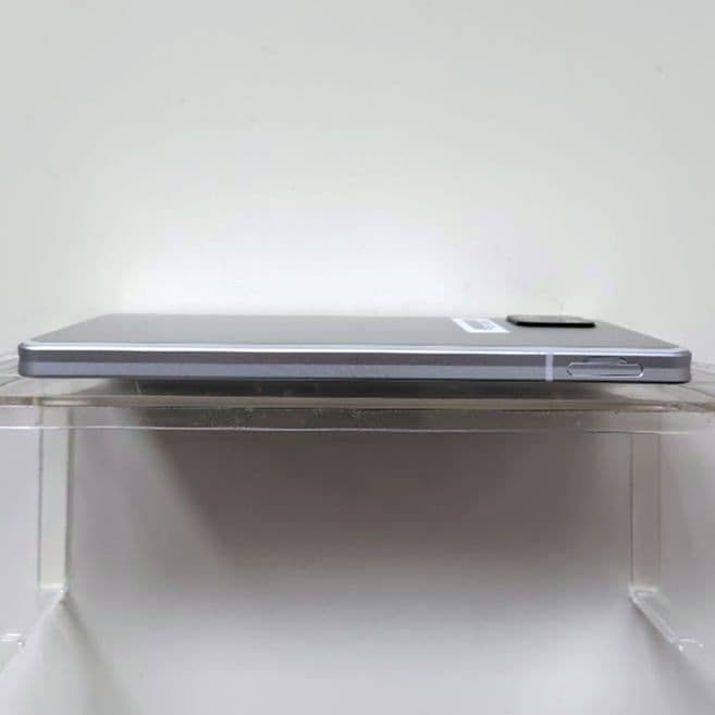 【美品】SHARP AQUOS sense6 SH-M19 シルバー