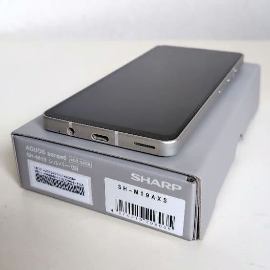 【美品】SHARP AQUOS sense6 SH-M19 シルバー