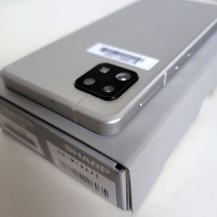 【美品】SHARP AQUOS sense6 SH-M19 シルバー