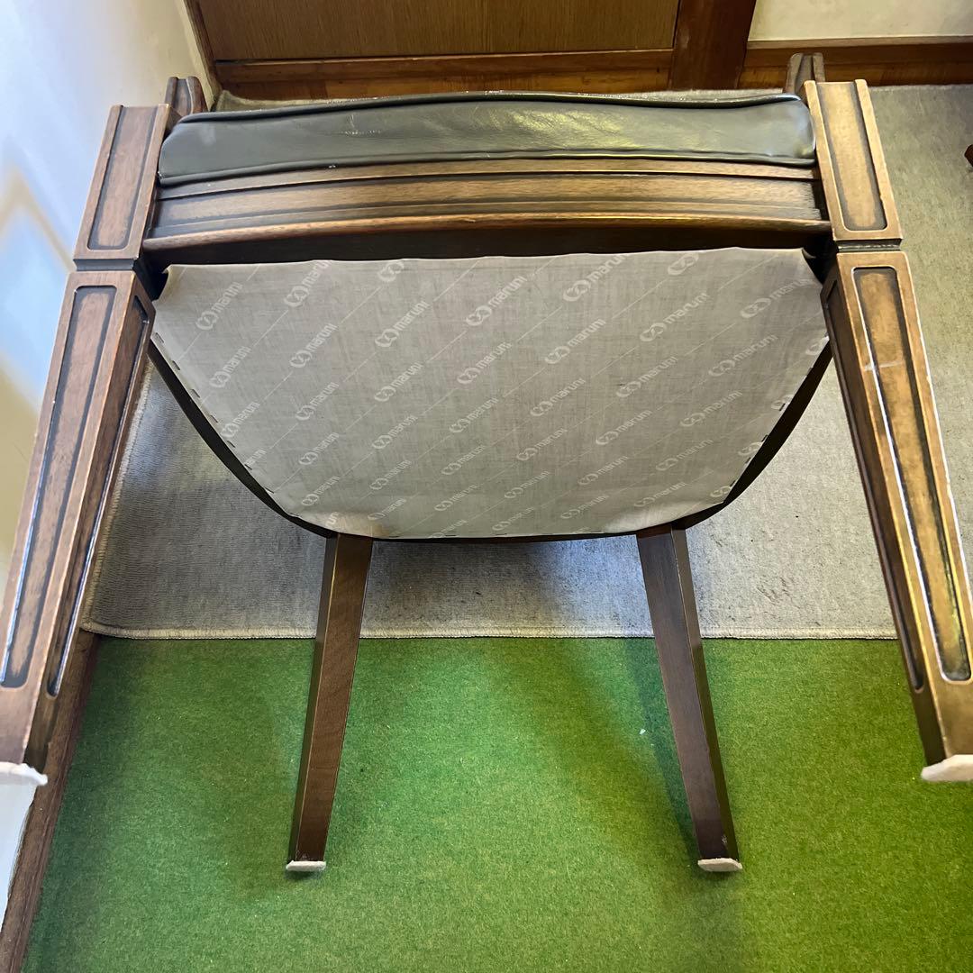 maruni/マルニ 地中海ロイヤル　「シャルル」 本革張りアームチェア