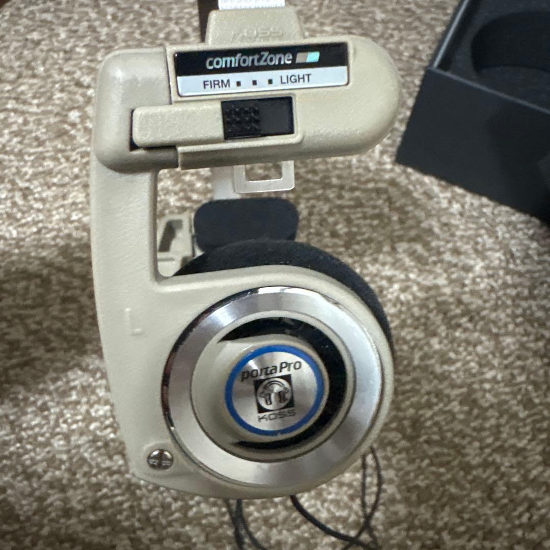 koss ヘッドホン