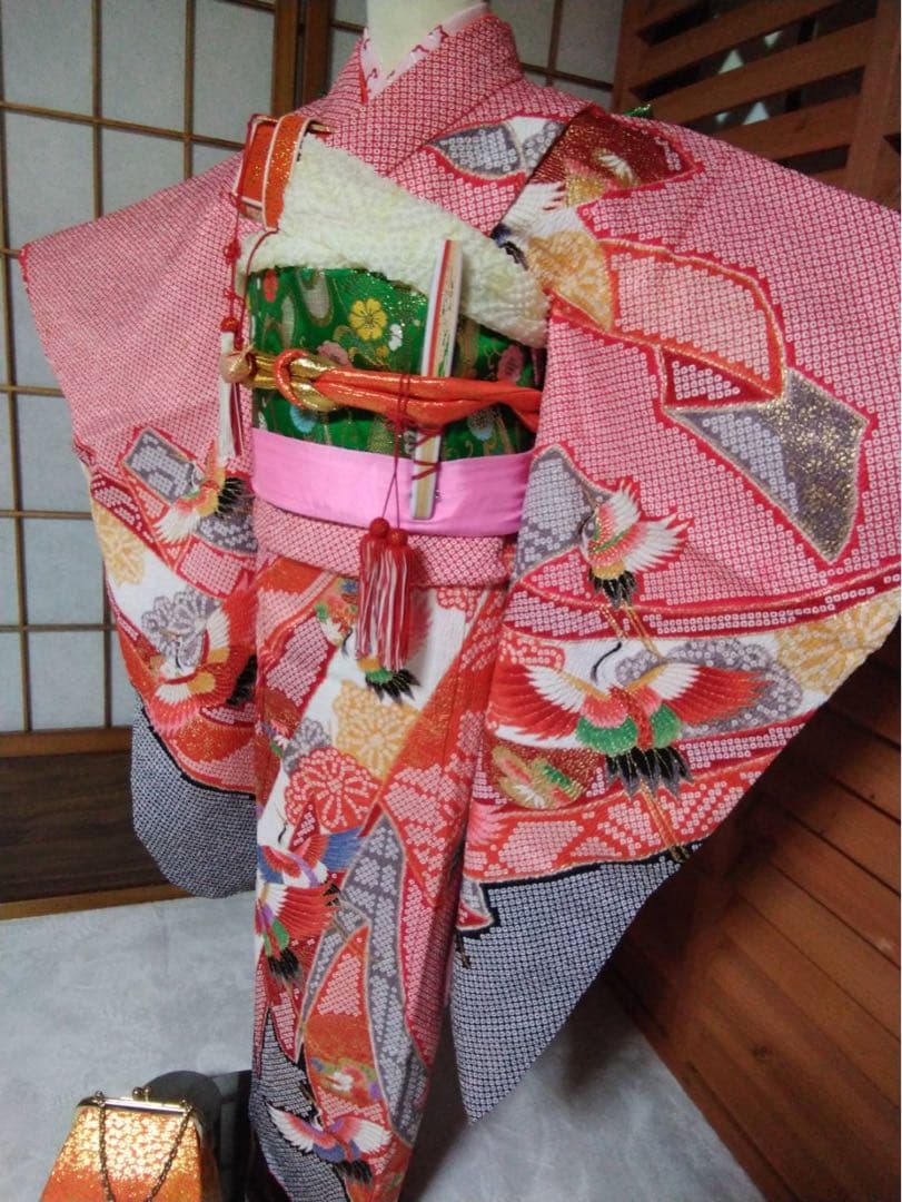 7歳向け・絞り柄・化繊のお着物セット