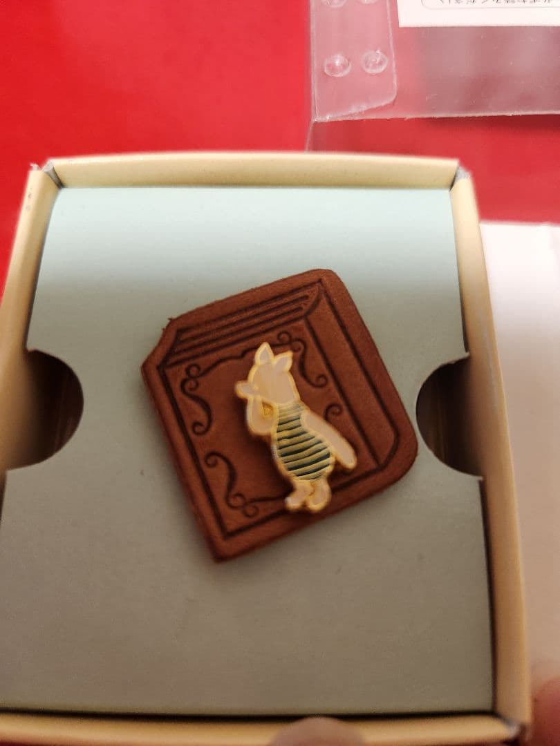 ディズニー　ウィニー・ザ・プー 100エーカーの森 ピンコレクション　5個セット