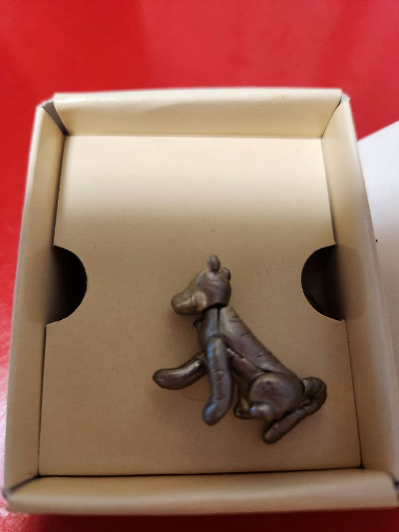 ディズニー　ウィニー・ザ・プー 100エーカーの森 ピンコレクション　5個セット