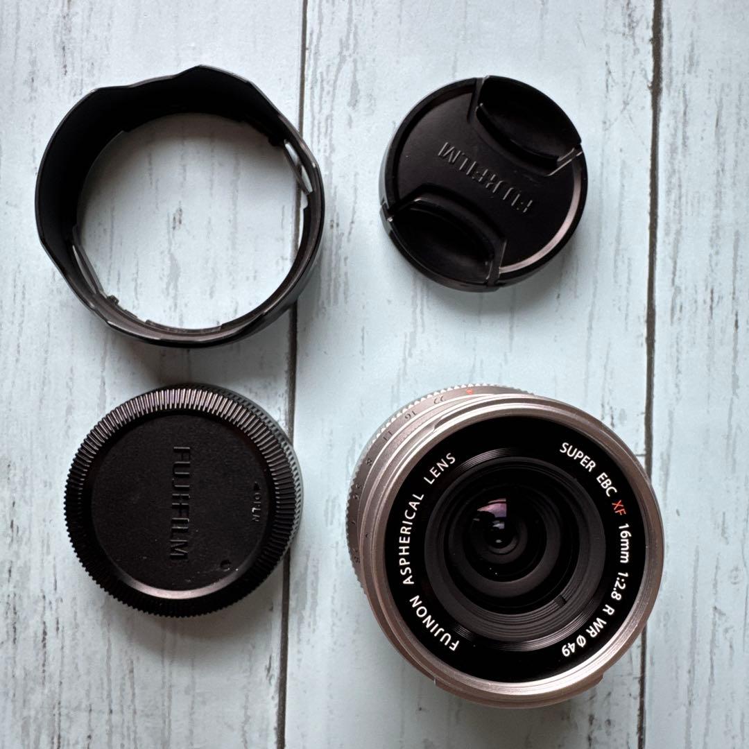 XF16mmF2.8 R WR シルバー