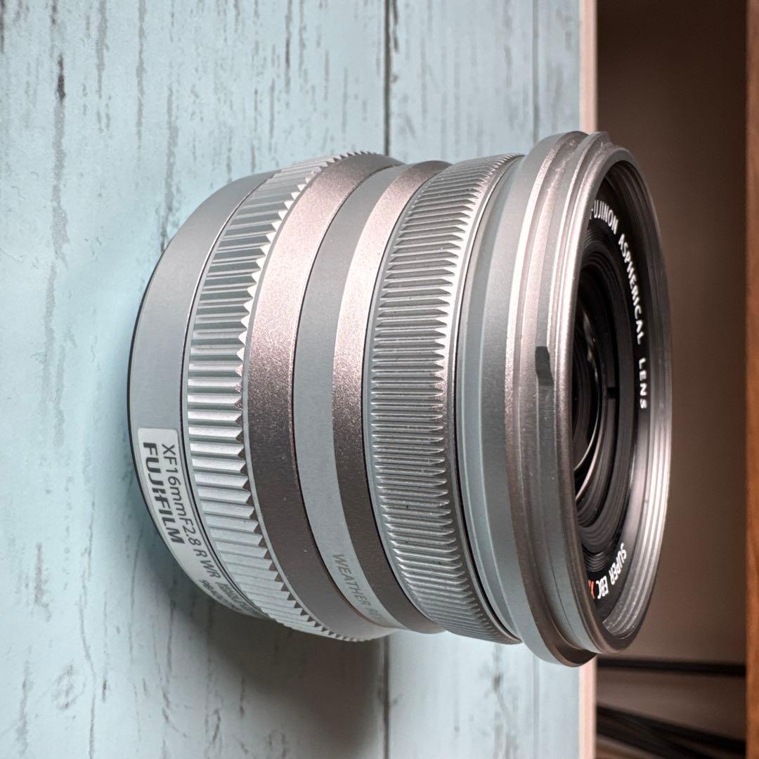 XF16mmF2.8 R WR シルバー