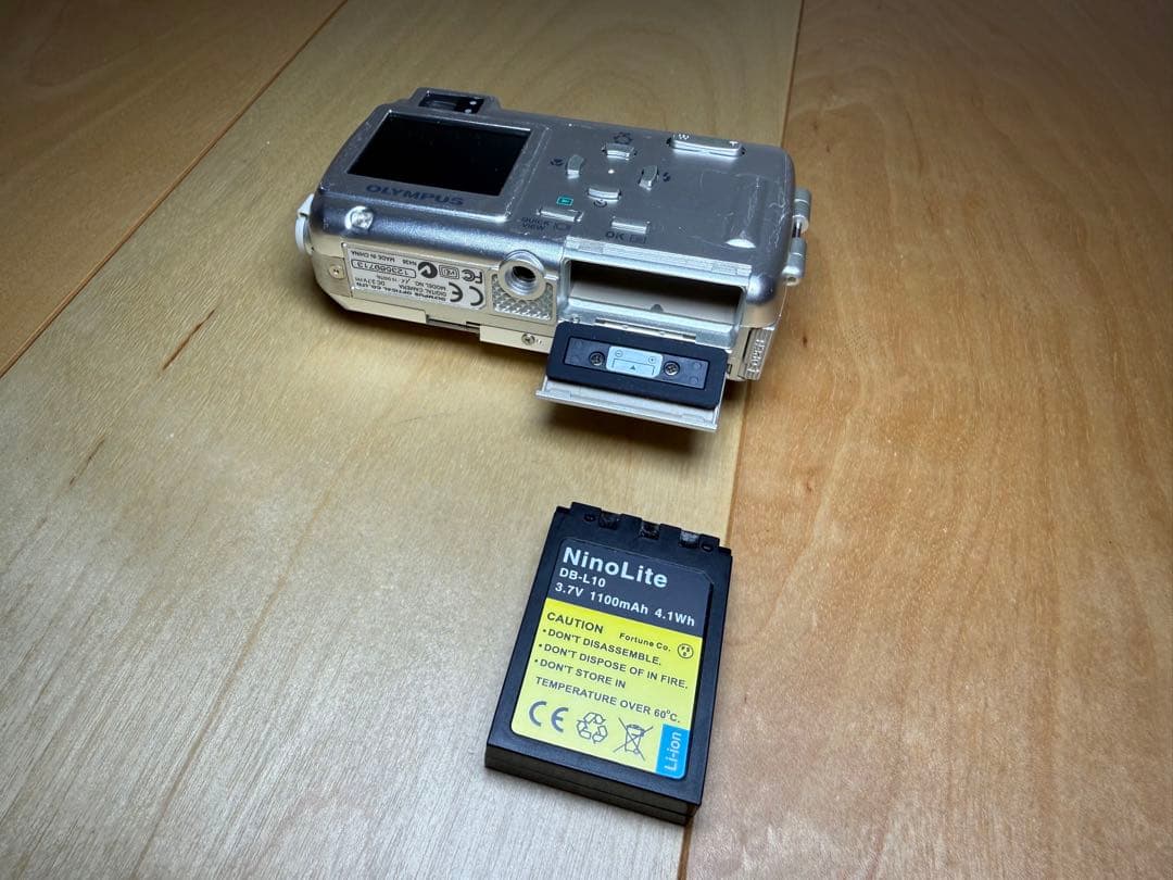 OLYMPUS μ-10 DIGITAL デジカメ　オリンパス