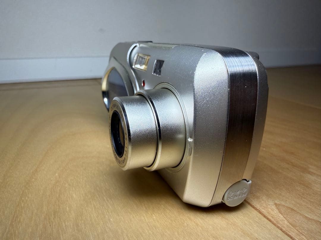 OLYMPUS μ-10 DIGITAL デジカメ　オリンパス