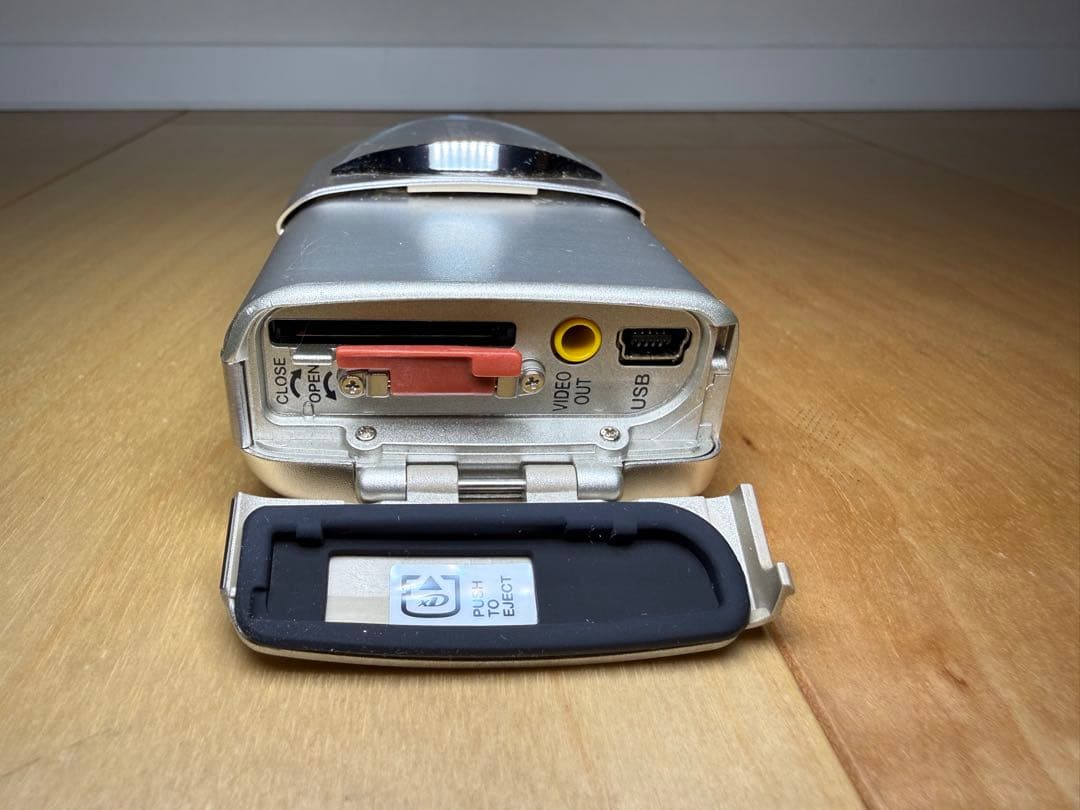 OLYMPUS μ-10 DIGITAL デジカメ　オリンパス