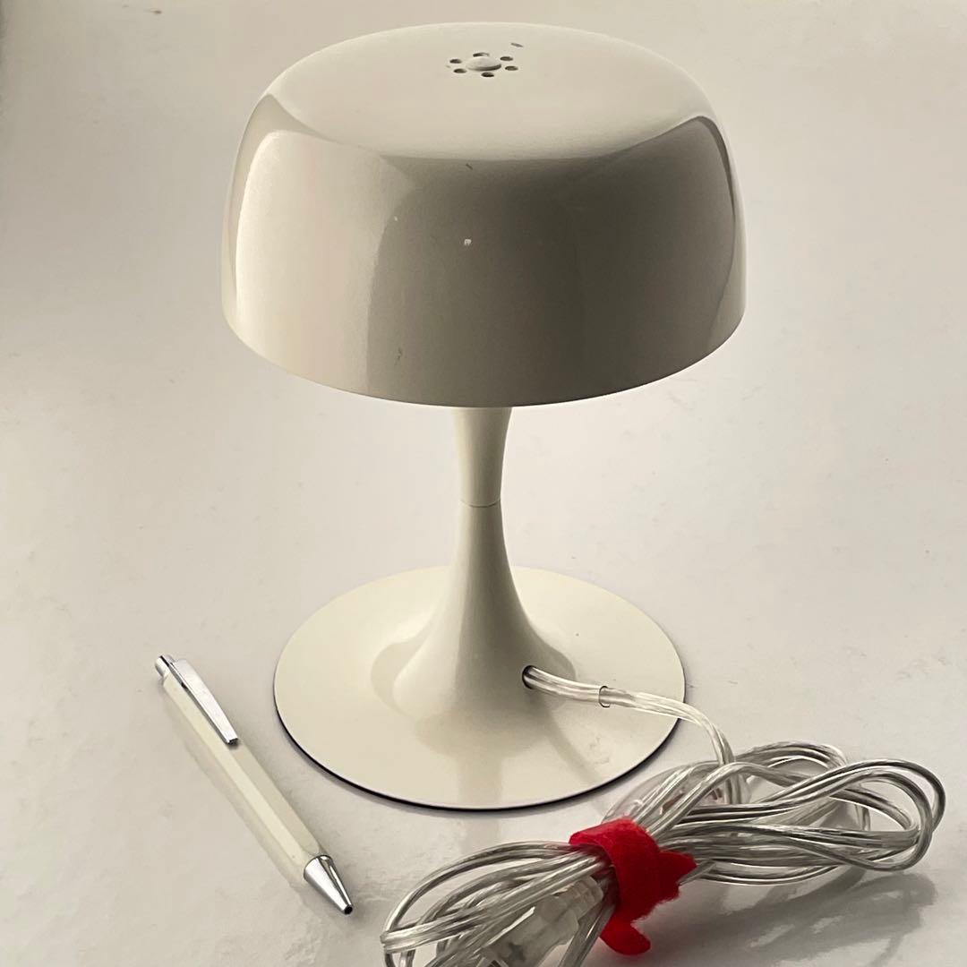 ま*も様 インターフォルム　照明　テーブルライト　ホワイト