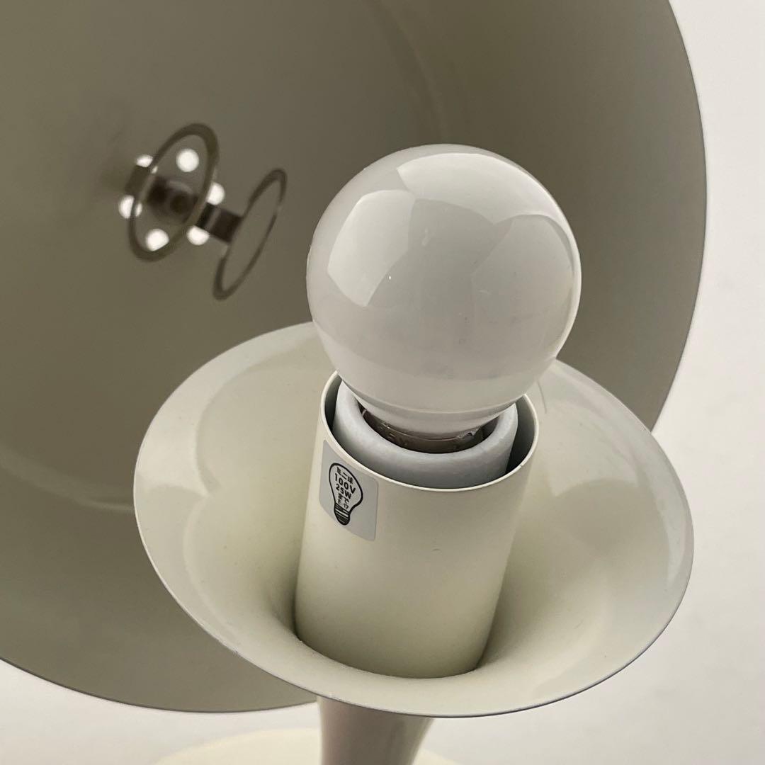 ま*も様 インターフォルム　照明　テーブルライト　ホワイト