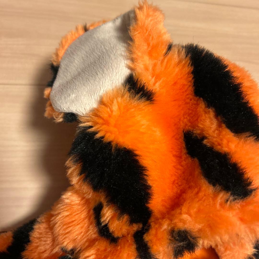 ディズニー　ティガー　マフラーキャップ