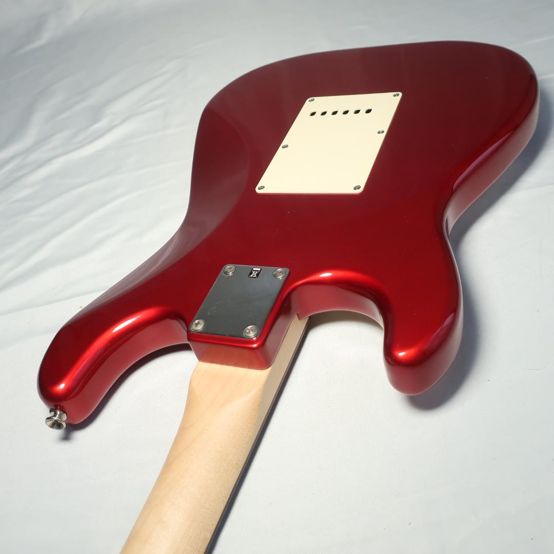 美品 Squier ストラトキャスター エレキギター 純正ケース付