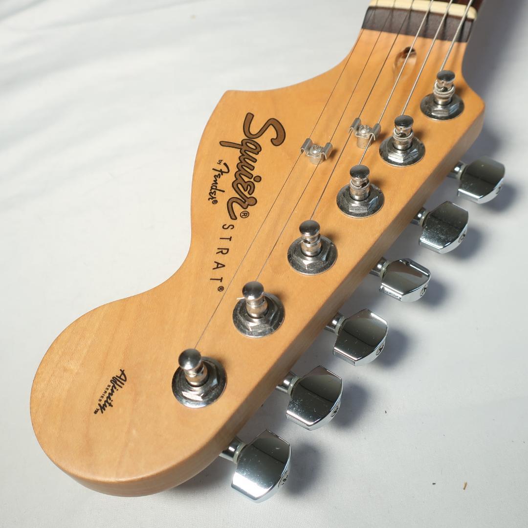 美品 Squier ストラトキャスター エレキギター 純正ケース付