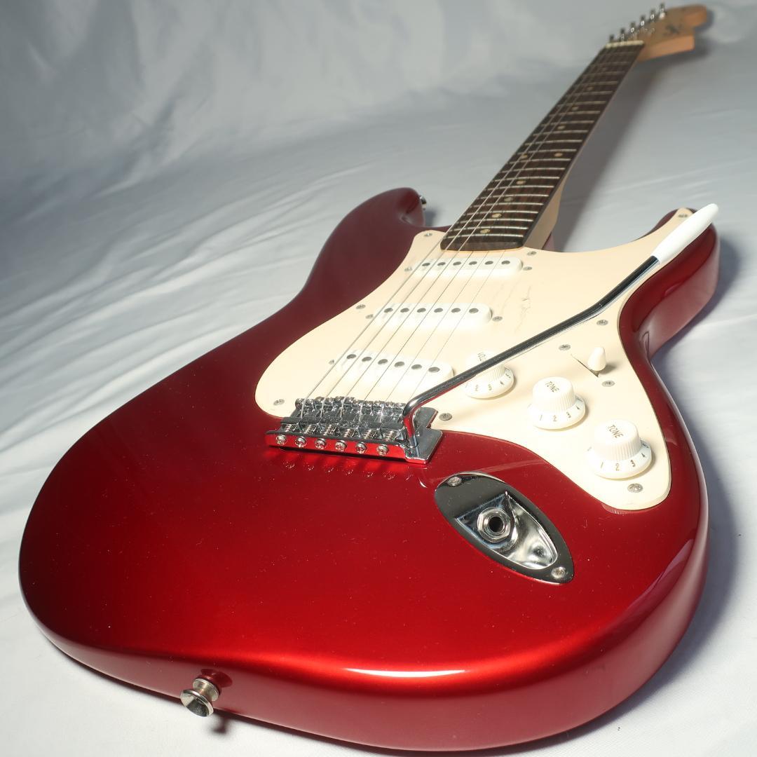 美品 Squier ストラトキャスター エレキギター 純正ケース付