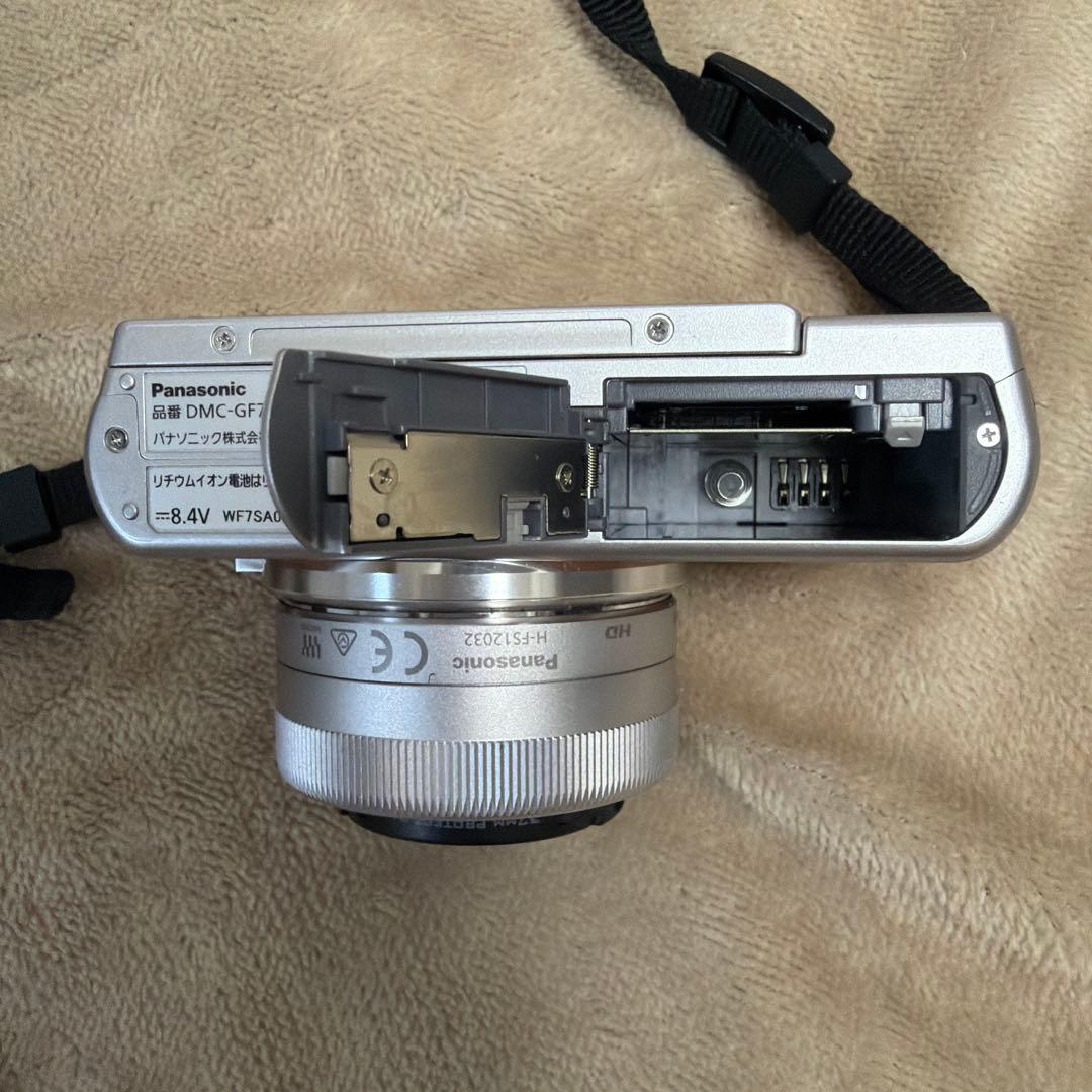 Panasonic LUMIX DMC-GF7W ミラーレス一眼カメラ ブラウン