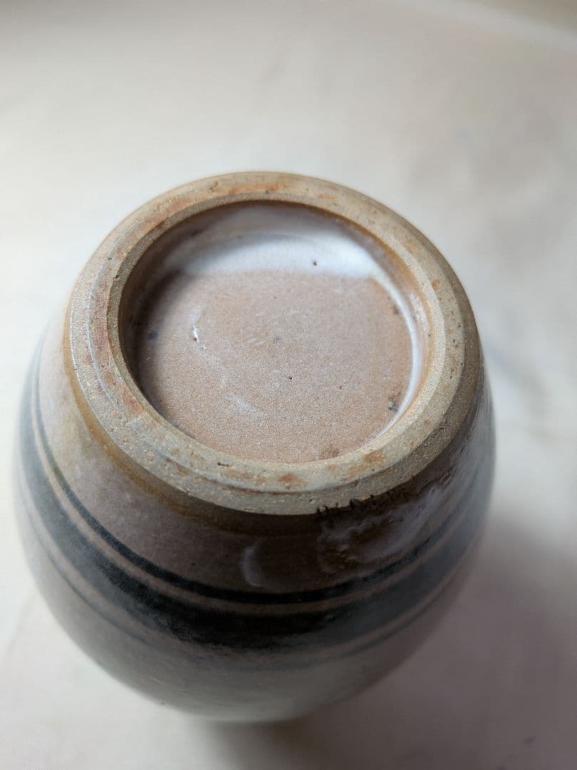 津軽の古い焼物　悪戸焼　壺　花瓶　九曜紋