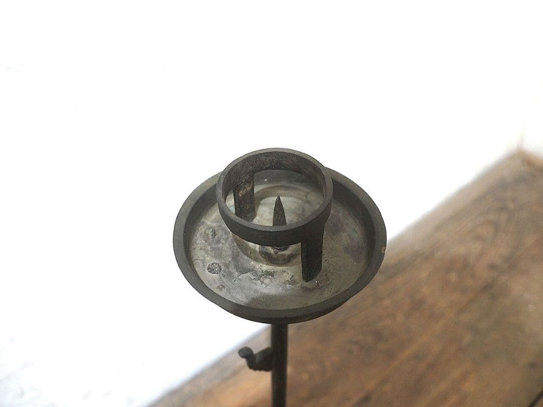 1520 アンティーク　銅製の燭台　キャンドルスタンド　蝋燭立て　レトロ　仏器