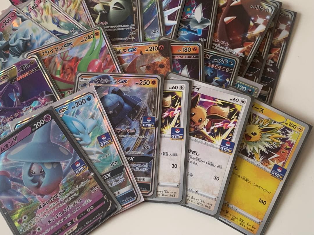 ポケモンカード　大量　まとめ売り　コレクション　整理　引退品