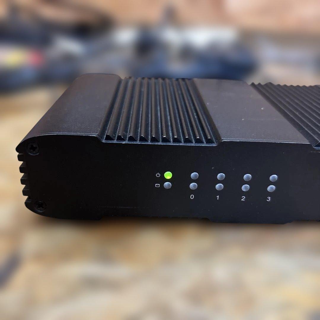 CAF-1020 amigram Verona Edge VPNルーター