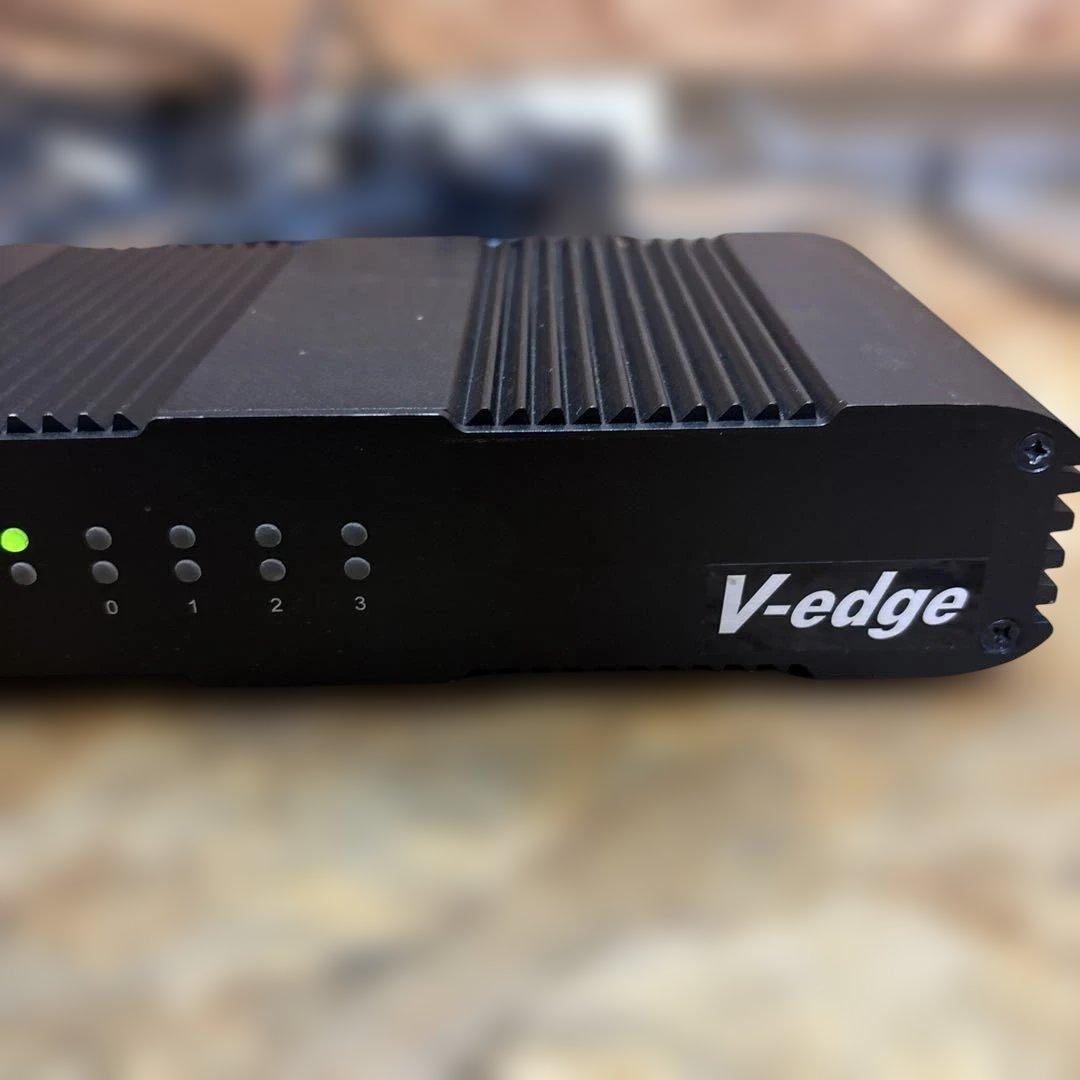 CAF-1020 amigram Verona Edge VPNルーター