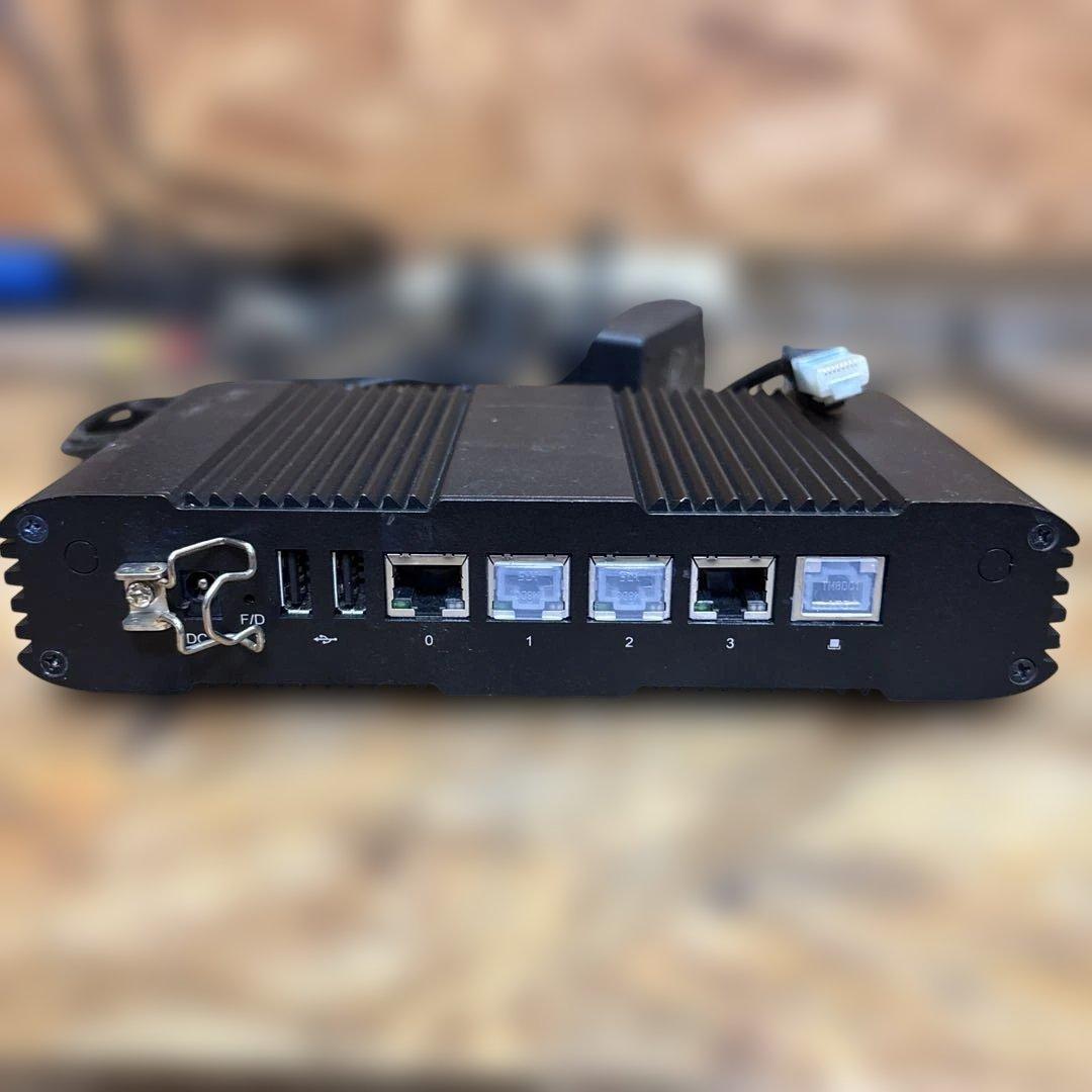 CAF-1020 amigram Verona Edge VPNルーター