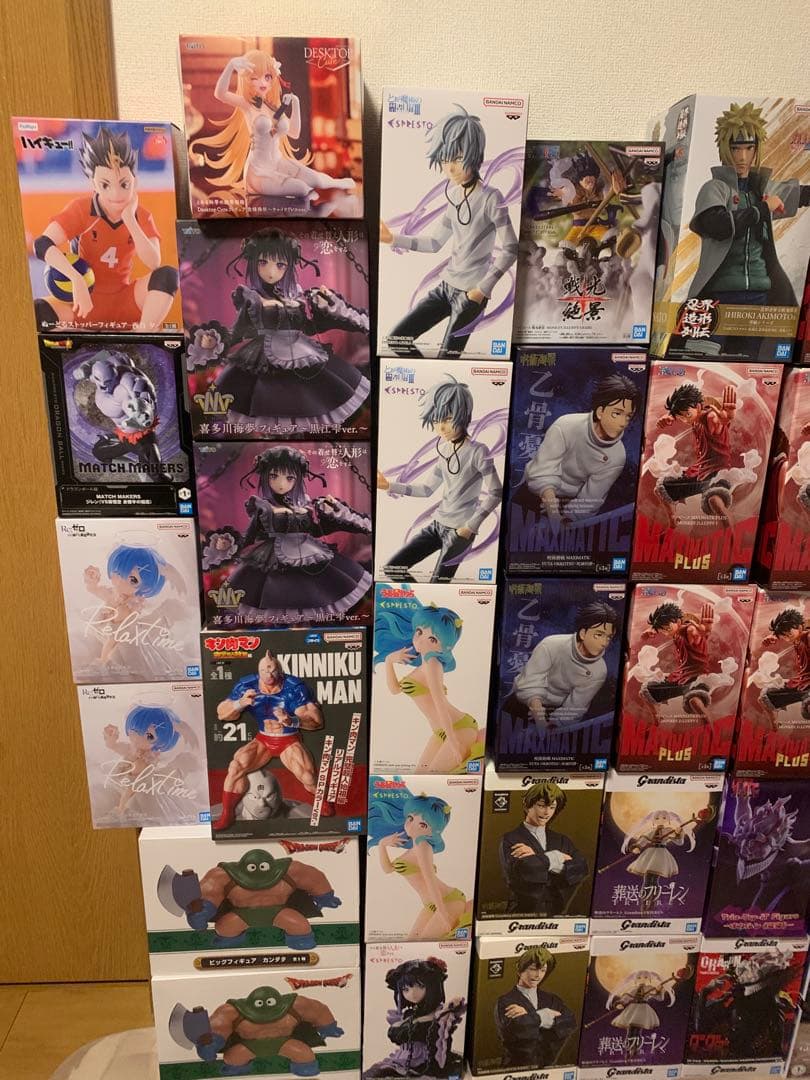 (単価1040円)人気最新フィギュア47個セット