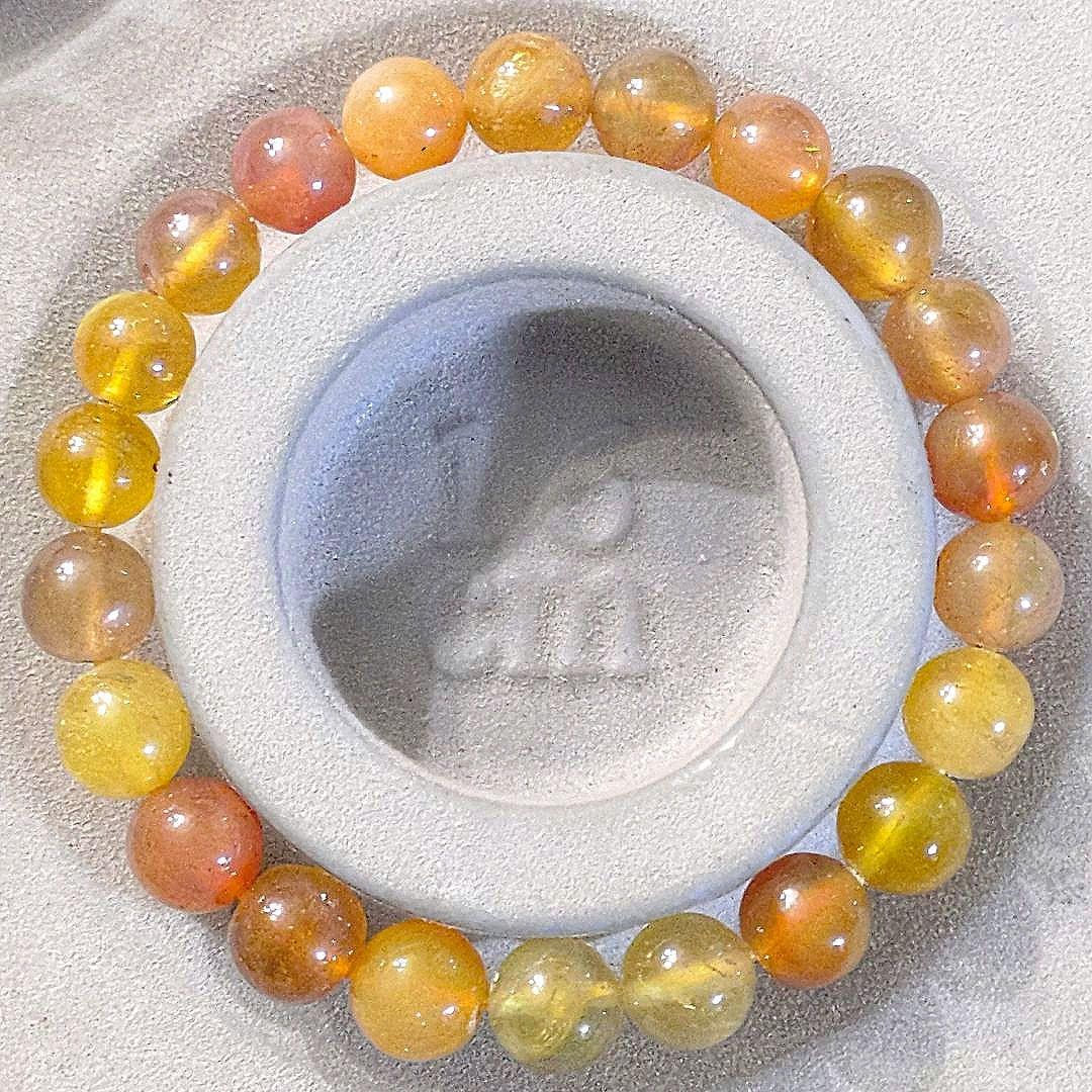 ★クリアマルチイエローサファイア 9ミリ珠ブレスD(SA~SA+)