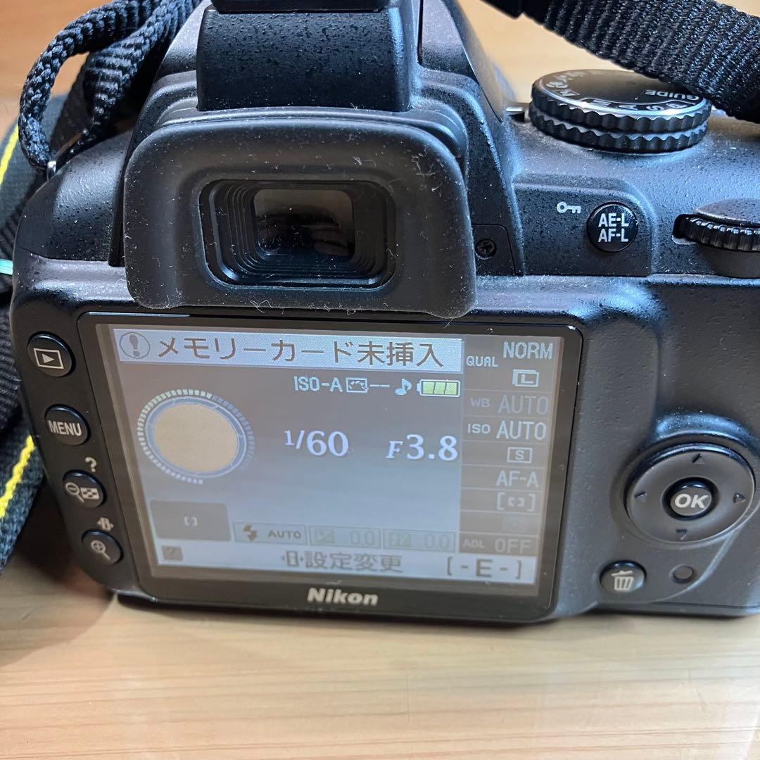 アップルパイNikon D3000 レンズセット 18-55mmG