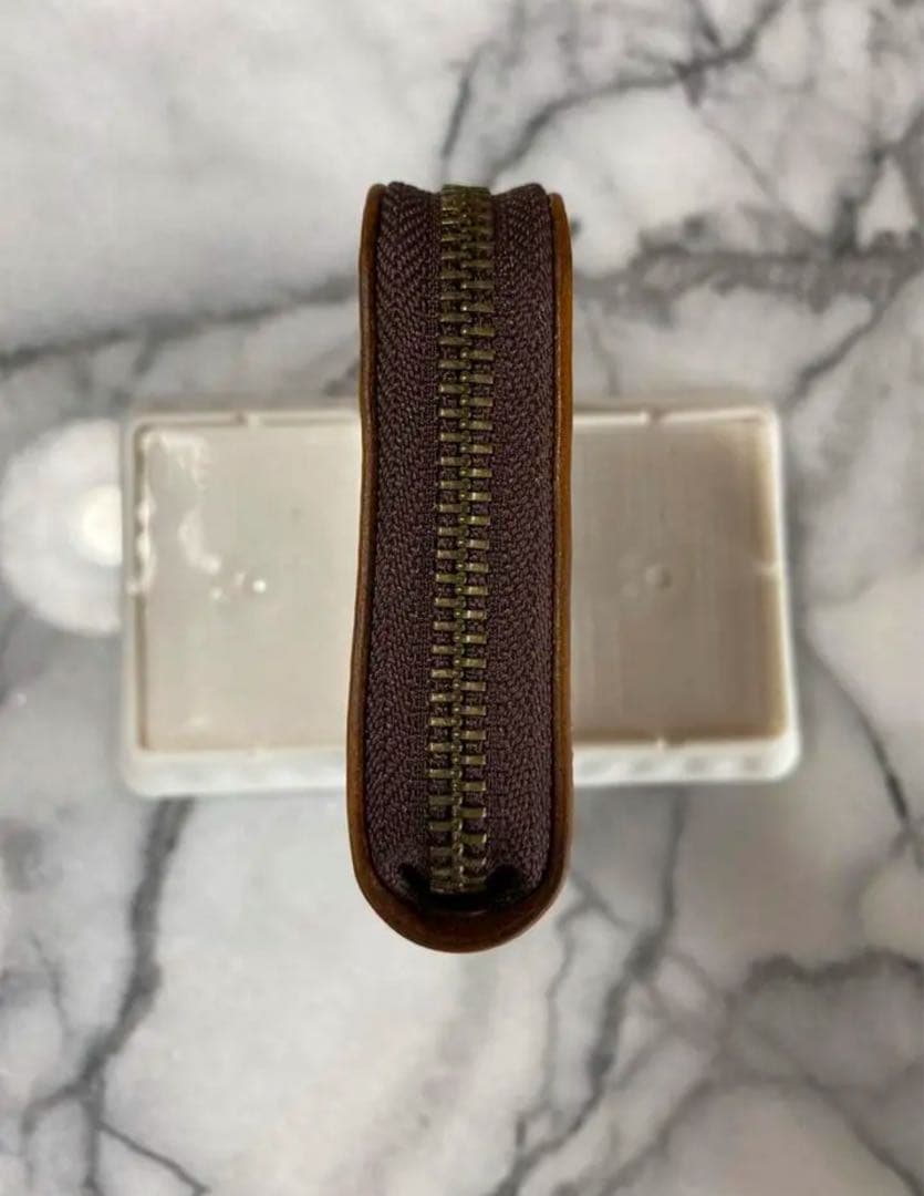 コンパクトL字ファスナーウォレット(ブラウン)