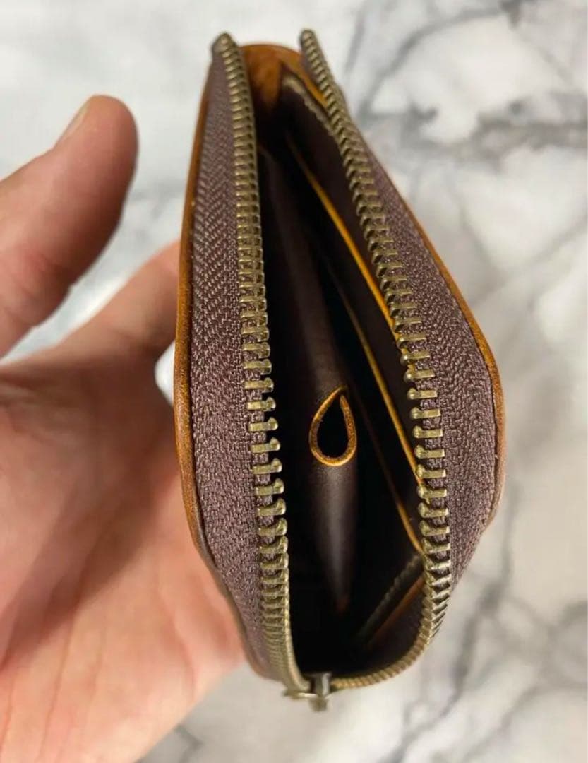 コンパクトL字ファスナーウォレット(ブラウン)