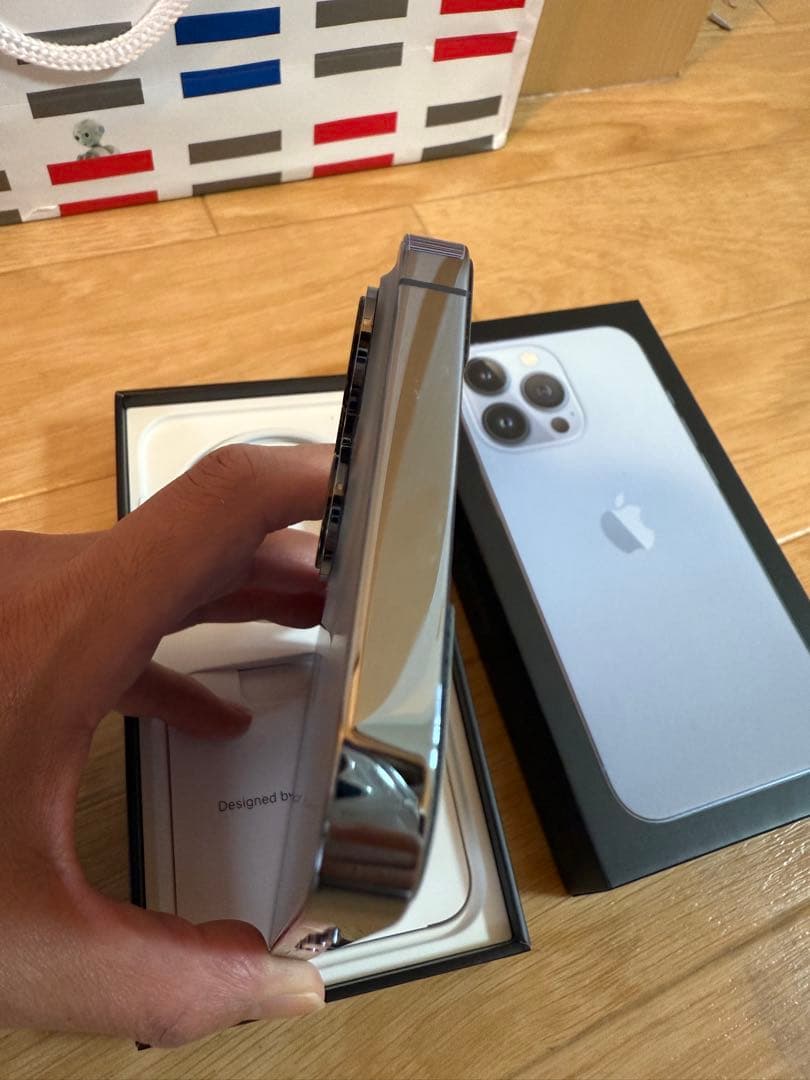 iPhone13pro 256GB シエラブルー　新品同様