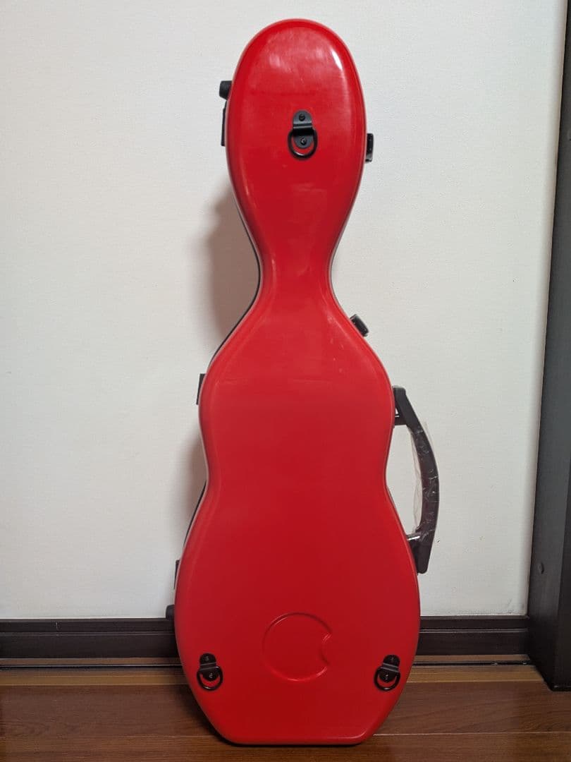 赤いバイオリンハードケース