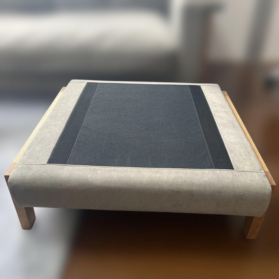 Cloud Sofa 2.5人掛け　　オットマンも同時購入してください。