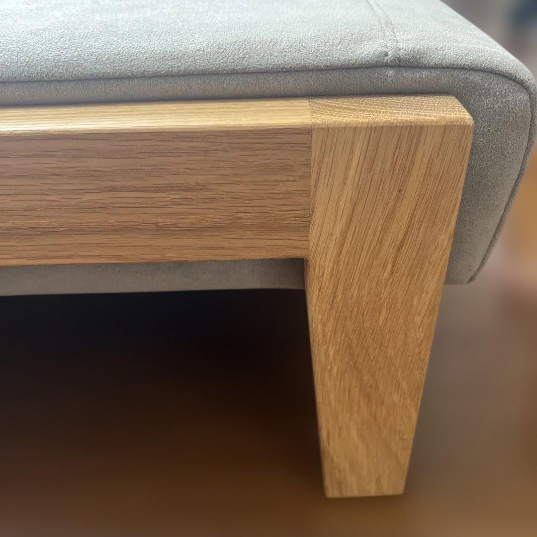 Cloud Sofa 2.5人掛け　　オットマンも同時購入してください。