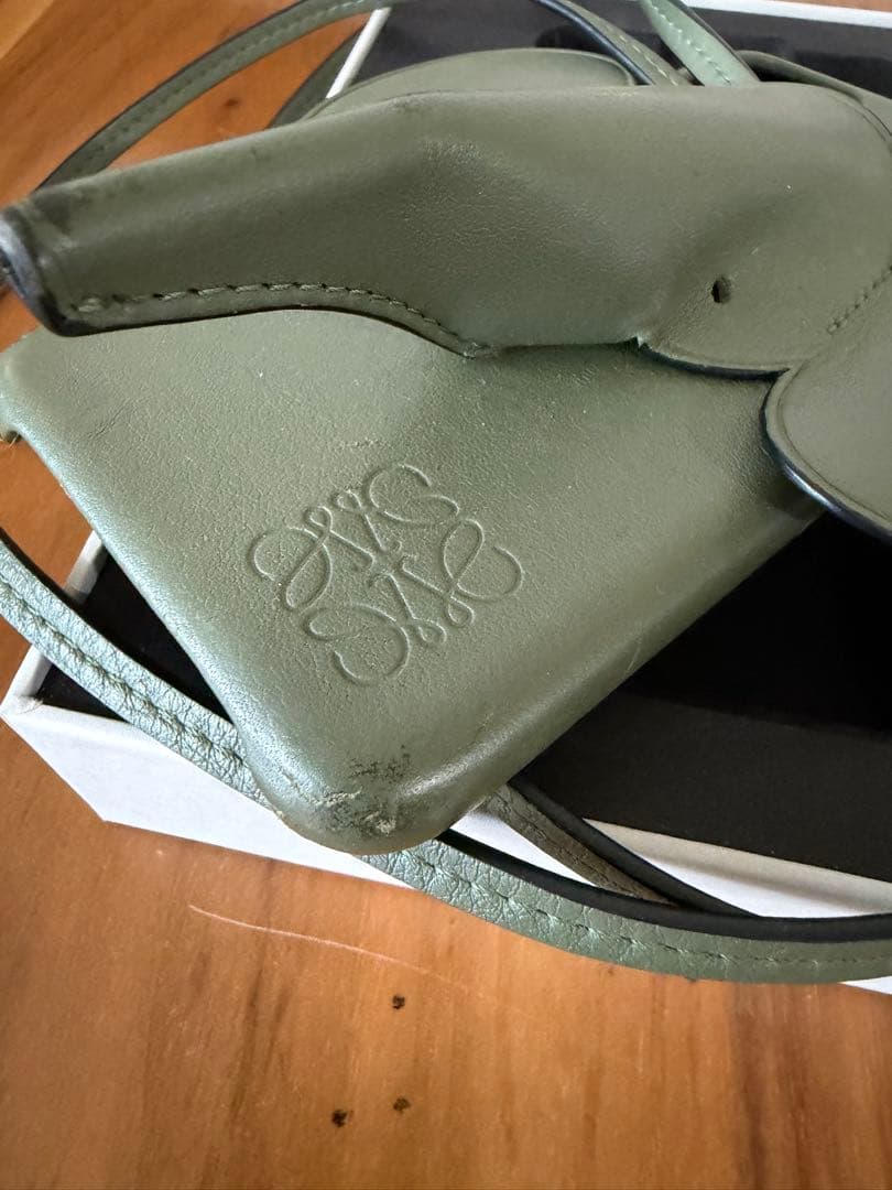 iPhone14Plus LOEWE エレファント携帯ショルダー中古