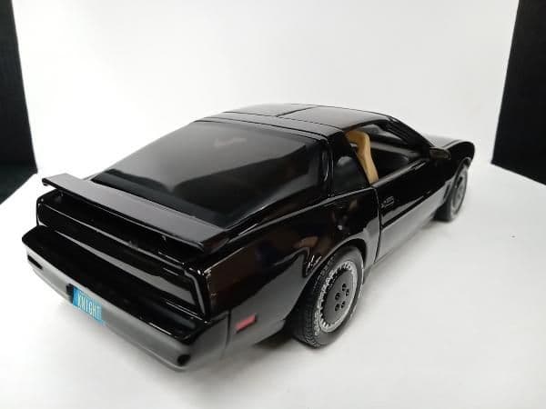 1/18ムービング　ナイトライダーKITT最終値下げにします