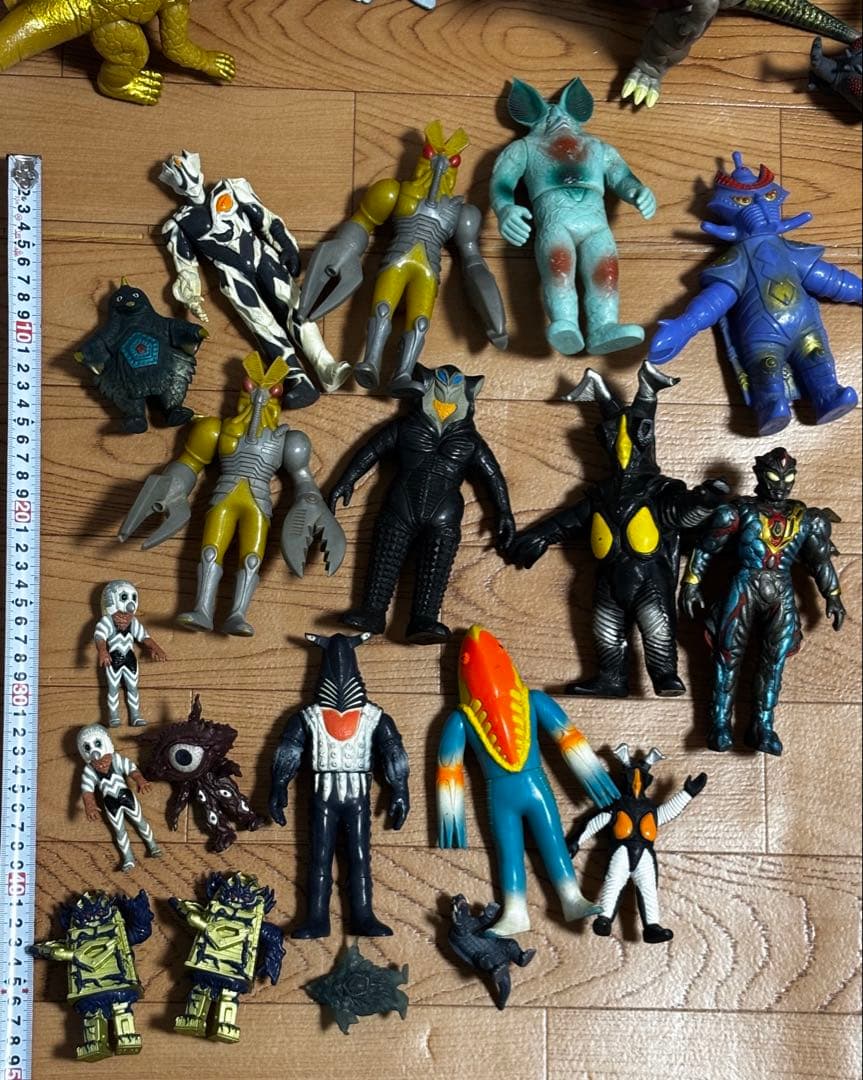 ウルトラマン　ウルトラ怪獣　ソフビ　★１６５個　仮面ライダー　大量　硬質ソフビ