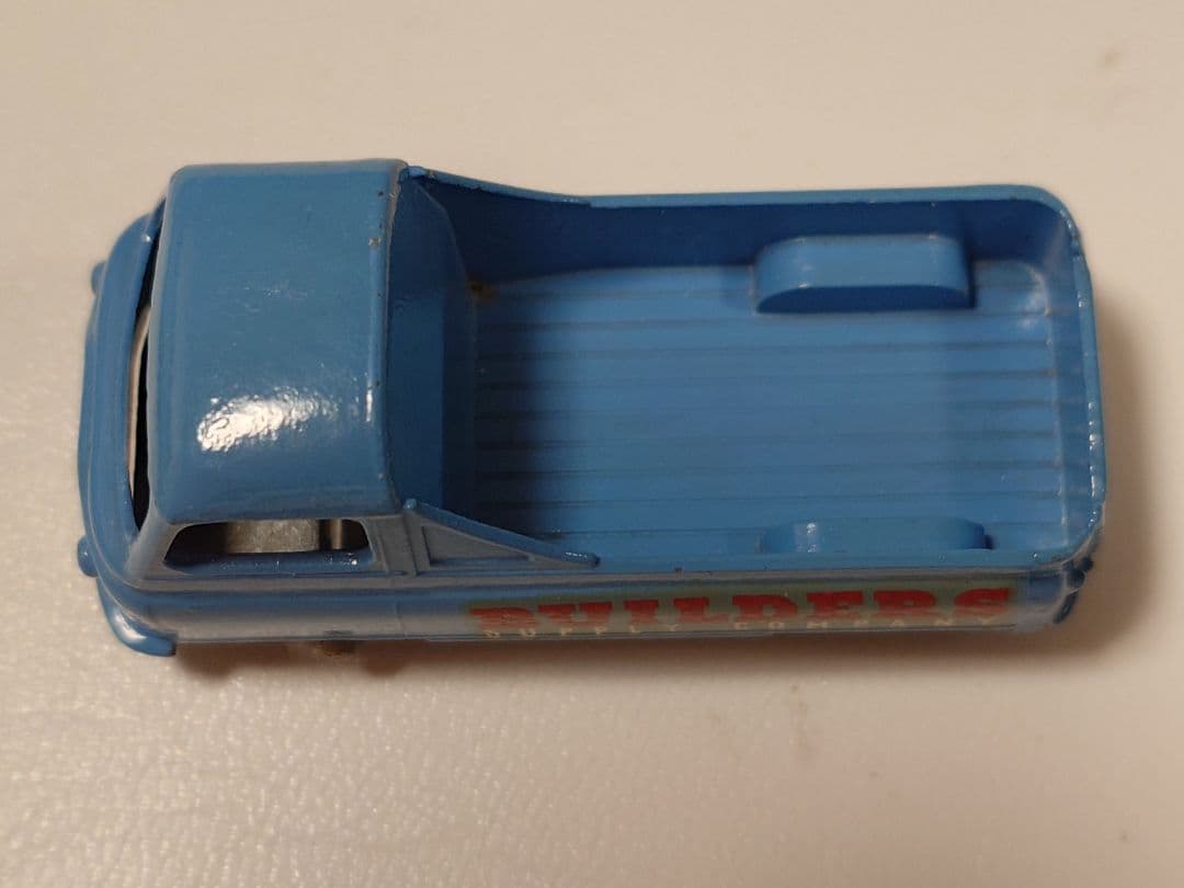 ミニカー MATCHBOX No.60 MORRIS J2 PICK-UP