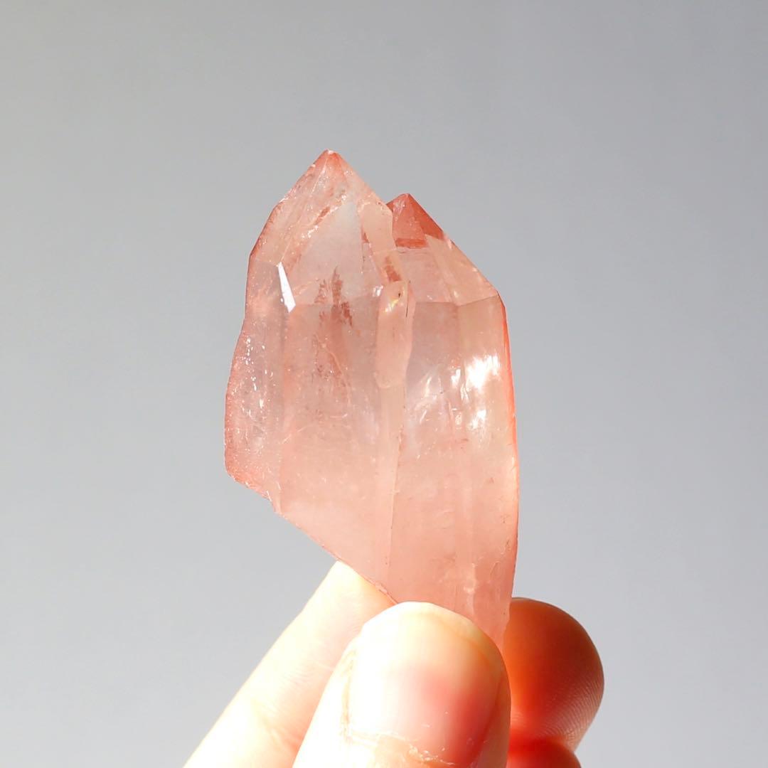 ツイン ディープピンクレムリアンシード 天然石 水晶 鉱物 一点物 クォーツ