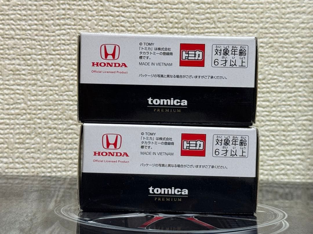 1/64 トミカ プレミアム ホンダ Civic タイプR FD2 2台