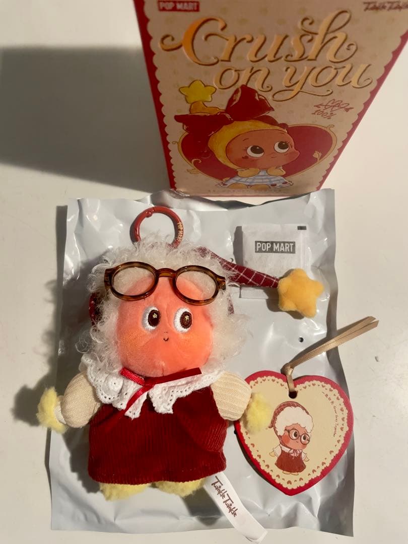 シークレット おばぁちゃんPOP MART Crush on you