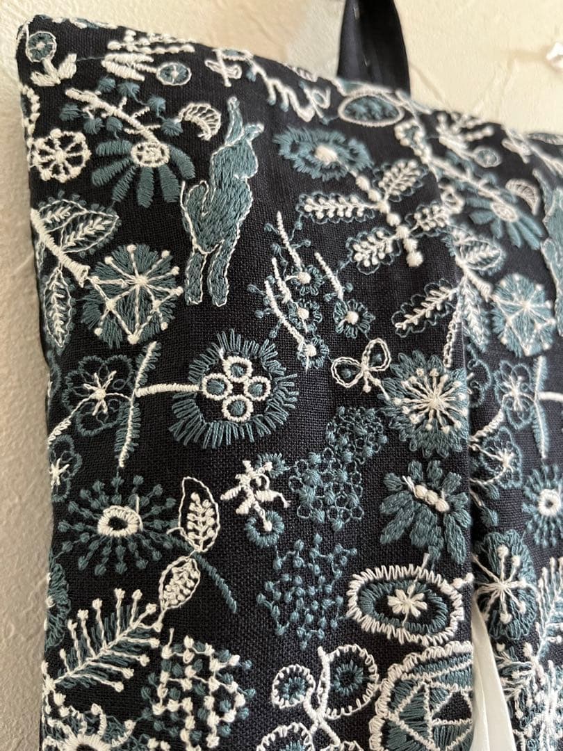 ⭐︎大人気⭐︎ ミナペルホネン  ティッシュカバー　セレブレイト　ハンドメイド