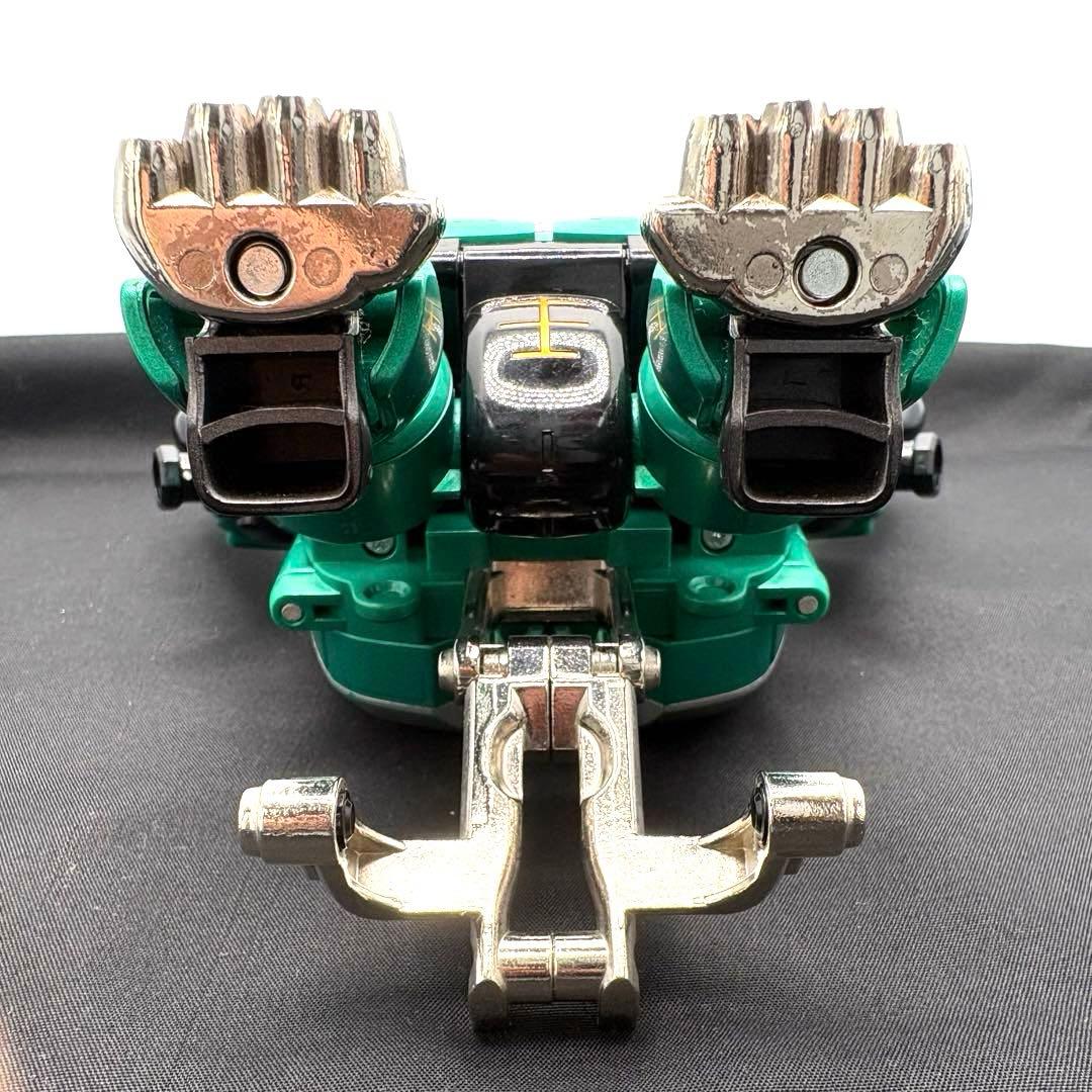 百獣戦隊ガオレンジャーNo.4ガオゴリラ【ほぼ新品！】デットストックから出品！