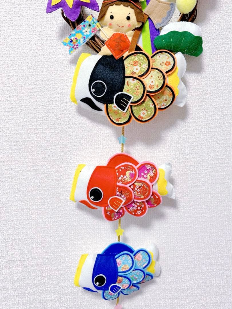 フェルトリース鯉のぼり　子どもの日飾り　端午の節句　吊るし鯉のぼり