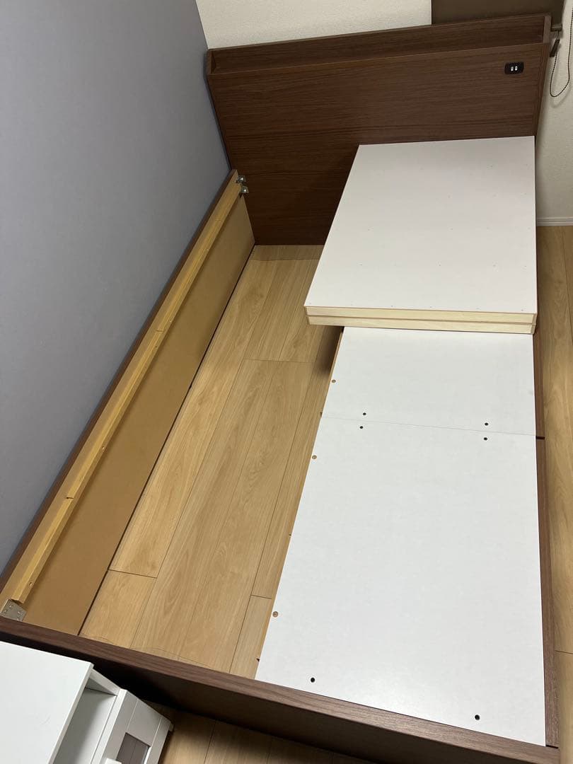 【美品】セミダブルベッドフレーム　板下収納付