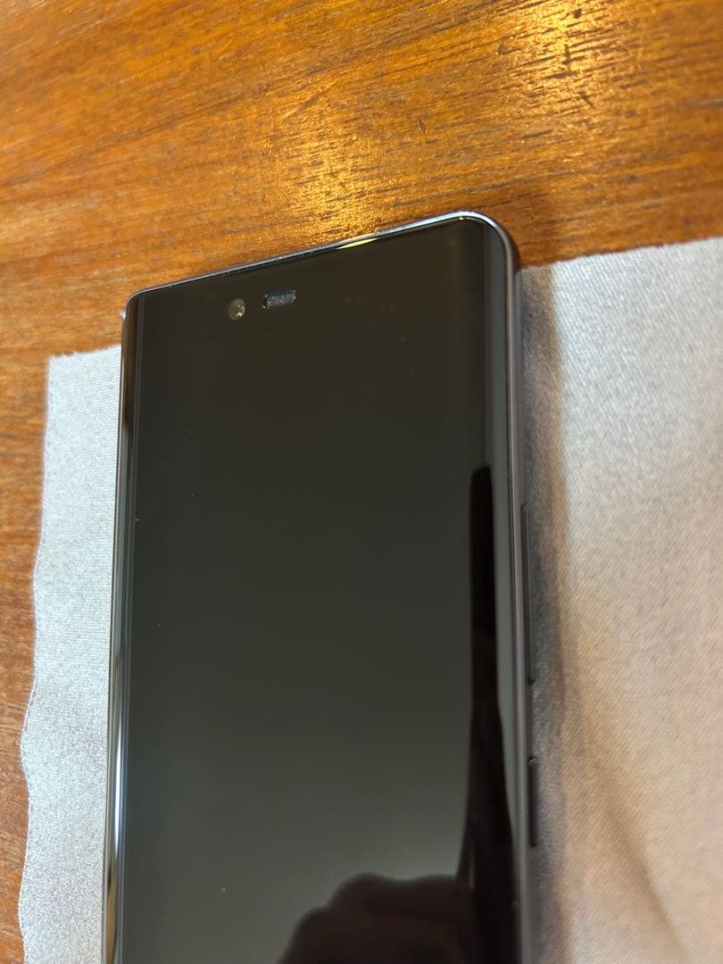 ③Rakuten Hand 5G P780 ブラック　128GB SIMフリー